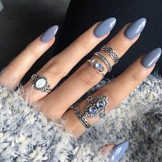 cobalt blue stiletto nails - Google Search Grey Acrylic Nails, Gray Nails, Makijaż Smokey Eye, Almond Nail, Manicure E Pedicure, Gel Manicure, Gorgeous Nails, Stiletto Nails