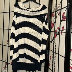 Nwt Cowl Neck/Off The Shoulder Light Knitted Sweater By 14th & Union And Sold By Nordstrom Rack. Striped White And Black Colors Although Tag Reads Navy. I See It Black And White. Ribbed Black Bottom Stripe On Bottom And Arms. About 32” In Length. 100% Acrylic Esme K Striped Open Knit Long Sleeve Sweater, Striped Long Sleeve Open Knit Sweater, Winter Striped Pointelle Knit Sweater, Black Bottom, I See It, Black Bottoms, Knitted Sweater, Colorful Sweaters, Cowl Neck