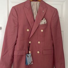 Never Worn Brand New With Tags Zara Pink Double Breasted Men's Suit With Pants Super 100's Wool Blue Sport Coat, Zara Suits, Man Blazer, Black Velvet Blazer, Slim Fit Jackets, Pink Suit, Brown Suits, Slim Fit Blazers, Slim Fit Suit