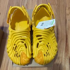 Brand New With Box Yellow Rubber Sole Clogs For Outdoor, Yellow Slip-on Clogs For Outdoor, Crocs X Salehe, Mens Sandals Casual, Salehe Bembury, Navy Flip Flops, Crocs Flip Flops, Mens Clogs, Shoes Crocs