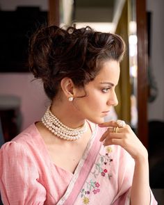 Kangana Ranaut Saree, Office Wear Women Work Outfits, Kangna Ranaut, Global Summit, Formal Saree, Cotton Saree Blouse Designs, Cotton Saree Blouse, Simple Saree Designs, Traditional Blouse Designs