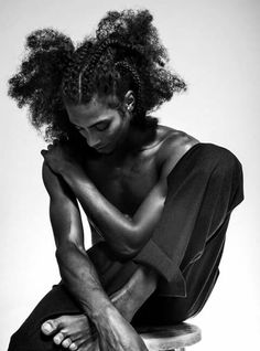 Natural men Man Bun Styles, Afro Curls, Men Hairstyle, Bun Styles, Photographie Portrait Inspiration, Hair Reference