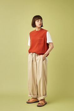 YASHIKI 2020年春夏コレクション | 画像51枚 - FASHIONSNAP.COM Outfit Vintage, Wardrobe Tips, Outfits Chic, Nice Style, 가을 패션, Chic Fashion, Model Poses, Look Cool