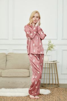 "This beautiful pajama  is made of 100% modle, perfect for sleep, holiday or for parties, or for everyday use. Pyjama set will make you feel stylish while offering incredible comfort. The fabric is breathable to sleep in. Perfect for the warm summer months or cold winter nights because of great quality fabric. Please note, those measurements refer to the garment itself and are taken flat. Kindly check your fit size carefully as following details, the measurement maybe 1-3cm deviation. --->🔹 Ple Pink Long Sleeve Sleepwear For Night, Bridesmaid Pajama, Bridesmaid Pajama Set, Long Sleeve Pajamas, Bridesmaid Pyjamas, Pajamas For Women, Women Bride, Clothing Gifts, Rabbit Print