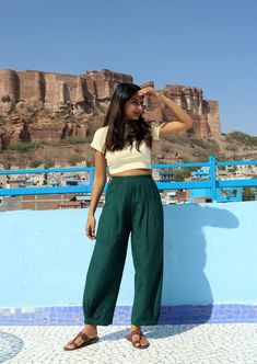 "Custom made baggy pants for women, Dark Green linen pant, Bohemian pants, Made to order, Plus size Perfect for summer days.. goes well with cropped top.. Comfy baggy pants.. -Model height: 5'3\" wearing size S -Length: 36\" -Fit: Comfortable -Closure: Elasticated waist Style these linen pants with casual tops or our tank tops. You would want to wear these everyday!" Cropped Linen Trousers Outfit, Dark Green Summer Outfit, Green Linen Trousers, Baggy Pants For Women, Green Linen Pants, Green Pants Outfit, Linen Pants Outfit, Black Linen Pants, Summer Pants Outfits