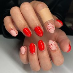 For those that love to dress up their nails for the holidays here is a list of nail designs you can try on short nails. If you have Christmas joy then these designs are definitely filled with them. #Christmasnaildesigns #Christmasnailart #Naildesignsonshortnails #nailartonnatural #nails Red And Pink Christmas Nails, Subtle Christmas Nails, 22 Nails, Christmas Nails Design, Christmas Nail Designs Easy, Teen Nails, Holiday Acrylic Nails, Stunning Aesthetic, Candy Cane Nails