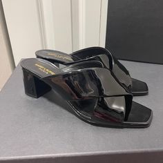 $795+New Saint Laurent Black Patent Loulou 50 Mules Sandals Sz It 39.5/Us 9.5 -Brand New In The Box -Black Patent Leather Upper -Leather Insole -Leather Sole -Approx.2.5" Block Heel With Logo -Made In Italy Beige Mules, Denim Mules, Mules Sandals, Leopard Heels, Black Espadrilles, Saint Laurent Paris, Saint Laurent Shoes, Mule Sandals, Leather Clogs