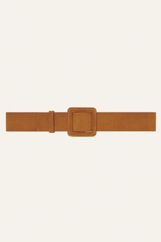 The BETTY leather belt is a ba&sh best seller and It'll light up all your looks. Available in different colors, this belt has a covered square buckle with no hook but a system which keeps it in place all day. A belt that's perfect with a shirt, a sweater, or a jacket as the mood strikes - Women's belt- Square buckle- Width, 4.3 cm- 100% suede Georgia May Jagger, Belt Brown, Skirt And Sneakers, Suede Fabric, Suede Material, Buckle Belt, Small Accessories, Winter White, Belts For Women