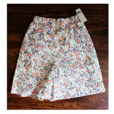 These Shorts Are Vintage And Are Brand New! They Were Nwt But The Tags Fell Off. They’re So So Cute & Comfy! Floral Print Knee-length Bottoms For Beach, White Knee-length Bottoms With Elastic Waistband, Cotton Shorts For Spring Daywear, Knee-length Floral Print Bottoms For Summer, Knee-length Floral Bottoms For Summer, Knee-length Floral Print Summer Bottoms, White Spring Bottoms For Daywear, White Bottoms For Spring Daywear, Summer Shorts For Daywear In Spring