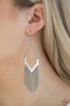 Brushed in an antiqued finish, dainty silver chains stream from the bottom of a chevron-like frame, creating an edgy fringe. Earring attaches to a standard fishhook fitting.

 Sold as one pair of earrings. Edgy Fringe, Fringe Earring, Jewelry Watch, Silver Chains, Paparazzi Accessories, Upcycled Jewelry, Silver Box, White Rhinestone, Silver Bars