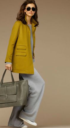 via Loro Piana Mode Tips, Mode Casual, Yellow Jacket, Loro Piana, 가을 패션, Looks Style, Stylish Fashion, Outfits Casuales