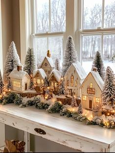 Diy Christmas Village, Christmas Houses, Christmas Themes Decorations, Christmas Villages, Country Christmas