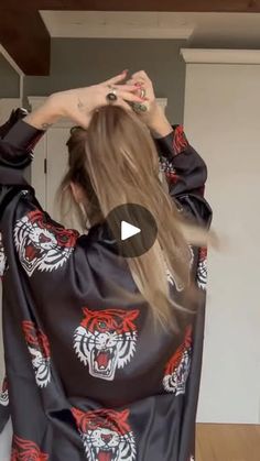 124K views · 2.7K reactions | Claw clip hairstyle ️ #dressedinlala #clawcliphairstyles #clawclip #luxyhair #hairtok #hairtutorials | torielynnbliss Claw Clip Hairstyle, Clip Hairstyle, Luxy Hair, Hair 2024, Clip Hairstyles, 1k Views, Claw Clip, Hair Updos, Up Hairstyles