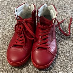 Used. Leather Inside And Out, Awesome Quality And Comfort. Size 9 Us. Shoes Dolce Gabbana, Dolce Gabbana Shoes, Red Color, Athletic Shoes, Men's Shoes, Dolce And Gabbana, Man Shop, Red, Leather