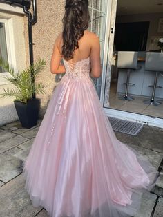 Silueta: una línea
Cintura: Natural
Longitud de la manga: sin mangas
Tejido: tul
Color mostrado: rosa
Sujetador integrado: sí Pink Birthday Dress Sweet 16, Dark Pink Prom Dresses, Pink Sweet 16 Dress, Fancy Prom Dresses, Short Strapless Prom Dresses, Pink Formal Gown, Prom Dress Pink, Lace Long Prom Dress, Champagne Prom Dress