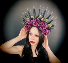 A unique headdress decorated with spikeds, flowers, lace and feathers. This headband is a great choice for a photo shoot, a gothic party, to complement a carnival Halloween look: evil witch, dark queen, witch, goddess. The size is universal. The height of the composition is 7.48 inches. The flowers are 3.54 inches in diameter. The size of this headdress is universal for adult person. It sits soft and comfortable on the head and you can dance and move a long time. 100% designed and handmade by ou Mardi Gras Headpiece, Dark Fairy Crown, Fairy Headpiece, Gothic Party, Crown Halo, Gothic Crown, Wedding Halo, Floral Headdress, Fairy Crown