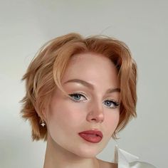 Short Hair Red Color Ideas Pixies, Bob And Pixie Haircut, Short Haircuts For Blonde Hair, Kallmekris Short Hair, Short Red Hair Styles Hairstyles, Blonde Hair Pixie Haircut, Red Head Short Hair Haircuts, Short Haircuts Feminine, Short Hair Cuts For Women With Bangs Bob