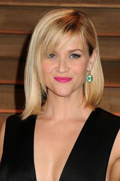 Widow's Peak Hairstyles Women, Straight Across Bangs, Textured Bangs, Widows Peak, Triangle Face, Parted Bangs, Widow's Peak, Short Bangs