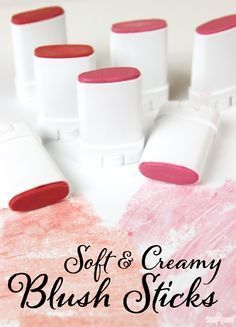 Makeup & Beauty // DIY blush stick. Diy Beauty Gifts, Diy Makeup Recipe, Sticks Diy, Creamy Blush, Soap Queen, Beauty Tutorial