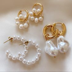 Modern Accessories Jewellery, Diy Pearl Earrings, Hand Jewelry Rings, The World Is Your Oyster, World Is Your Oyster, Gold And Silver Jewelry, Indian Jewellery Design Earrings, Jewelry Accessories Ideas, Jewelry Design Earrings