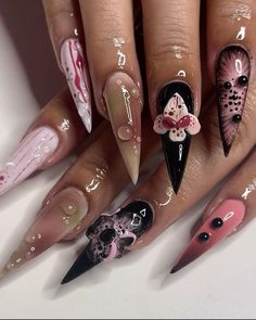 Gothic Flower Nails, Dark Flower Nails, Dragon Inspired Nails, Geisha Nails, Kitsch Nails, Nail Art Gel, Goth Nails, Acrylic Nails Coffin Pink