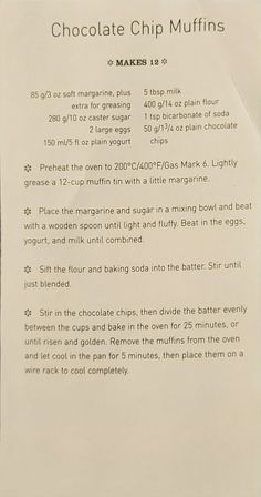 chocolate chip muffins recipe with instructions for making it in the microwave or oven