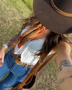 Dark Brown Cowgirl Boots Outfit, Country Vibe Outfits, Denim On Denim Cowgirl Outfit, Hippie Cowgirl Aesthetic, Hippie Western Outfits, What To Wear To A Country Concert, Country Style Clothes, Fall Cowgirl Outfits, Fall Western Outfits