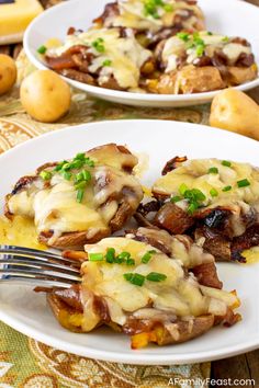 French Onion Smashed Potatoes - A Family Feast French Onion Smashed Potatoes, Potato Coins, Seasonal Recipes Fall, Bite Size Appetizers, Smashed Potatoes, Creamy Mushrooms