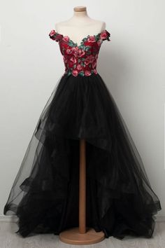 Black sweetheart high low tulle prom dress, black tulle evening dress Tulle Prom Dress Black, Shoulder Applique, Vestido Charro, Prom Dress Black, Red Prom Dresses, Black Evening Gown, 파티 드레스, Tulle Evening Dress, Dresses Modest