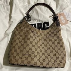 Gucci!! Ring Handle Zip Hobo Gg Canvas Slightly Worn With Scratch On Bottom Of Bag. Reg Tag Info Attached Gucci Rings, Ring Handle, Bag Lady, Gucci, The Originals, Canvas, Color