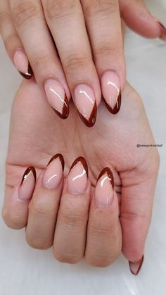 25 Stunning Fall French Tip Ideas You’ll Love This Season French Tip Acrylic Nails Burgundy, Burgundy Tip Nails, Autumn French Tip Nails, Burgundy French Tip Nails, French Fall Nails, Burgundy And Gold Nails, Gold Nails French, French Tip Ideas, Fall French Tip