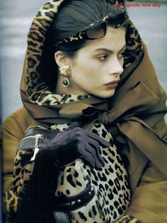 1989 Audrey Benoit Kara Young, 1990 Style, Patrick Demarchelier, 90s Supermodels, Vogue Us, Mob Wife, 1990s Fashion, Mob Wives, Animal Print Fashion