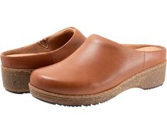 SoftWalk Arvada | Zappos.com Capsule Closet, Womens Winter, Mule Clogs, Product Reviews, Mule, Clogs, Special Features, Leather Upper, Leather