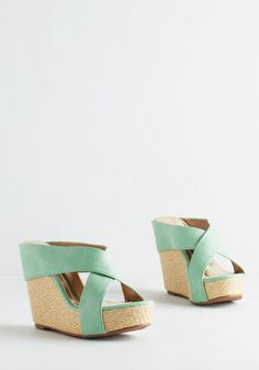 Wedges - Oh, What a Wedge We Weave Green Wedges, Coco Chanel Fashion, Frock And Frill, Cute Wedges, Wide Width Shoes, Platform Wedge, Crazy Shoes