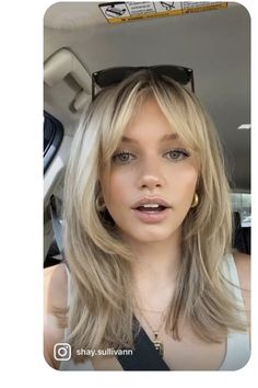 Κούρεμα Bob, Bangs With Medium Hair, Hairstyles For Layered Hair, Fishtail Braid, Blonde Hair Inspiration, Haircuts For Medium Hair, Haircuts Straight Hair, Penteado Cabelo Curto, Hair Inspo Color