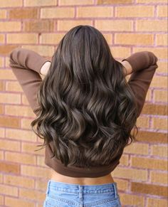 By @jessicapagehair at @blondies_co #brunette #brownhair #darkbrownhair #darkbrunette #brunettehaircolor #brunettebalayagehair #fallhair Day Dreaming, Dark Brunette, Dark Brown Hair