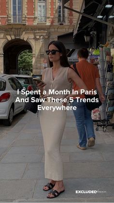 These trends are a whole mood. Filter all articles by body type, size, height, age, and budget at Excluded Fashion. Parisian Style. Paris Fashion. Fashion Outfits. Outfit Ideas. Fall Outfits. Fashion Parisian Style, Outfit Ideas Fall, Streets Of Paris, Paris Street, Tailored Trousers, Parisian Style, A Month