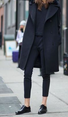 | @andwhatelse Minimalisticky Chic, Winter Styling, Outfit Styling, New York Fashion Week Street Style, Shoe Trends, Ideas Outfit, Looks Street Style