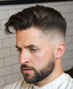 50 Stylish Undercut Hairstyle Variations to copy in 2021: A Complete Guide Taper Fade Haircut, Tapered Haircut, Skin Fade, Short Men, Short Beard, Mens Haircuts Fade, Short Straight Hair