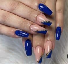 Royal Blue Nails Long Square, Classy Royal Blue Nails, Royal Blue Nails Medium Length, Dark Blue Nails Inspiration, Nails Royal Blue And Gold, Nails Ideas Royal Blue, Dark Blue Gold Nails, Blue With Silver Nails