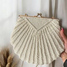 ✨  Shoulder Bag - Beads Embroidery Design ✨ Elevate your style with this beautifully crafted seashell-inspired shoulder bag. Made from high-quality materials, this unique boho handbag combines artistry and functionality, offering a perfect blend of shabby chic and elegance. Whether you're heading to a casual day out or an evening event, this woven purse is the ideal accessory for adding a touch of charm to any outfit. PRODUCT FEATURES Shape: Seashell-inspired design for a one-of-a-kind aesthetic Boho Handbags, Bridesmaid Bags, Unique Bags, Woven Bag, Handmade Bags, Beaded Embroidery, Purses And Handbags, Sea Shells, Embroidery Designs