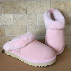 Red Ugg Tasman Slippers Outfit, Pink Ugg Slides, Slippers Boot, Pink Ugg Slippers, Pink Uggs