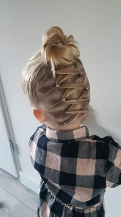 Girls Hairdos, Cute Toddler Hairstyles, Easy Little Girl Hairstyles, Girly Hairstyles, Gymnastics Hair, Girl Hair Dos, Lil Girl Hairstyles, Girls Hairstyles Easy, Toddler Hairstyles Girl