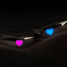 Fashion Glow Heart Ring Add a touch of kawaii to your style with our Fashion Glow Heart Ring. Made with unique technology, this ring features a glowing heart design that will make you stand out in any crowd. Perfect for any outfit, this ring is a must-have for all fashion lovers. Size: Adjustable Glow Heart, Glowing Heart, Find Your Aesthetic, Anime Lingerie, Artsy Outfit, Light Up The Night, Glow In Dark, Dark Heart, Grunge Fashion