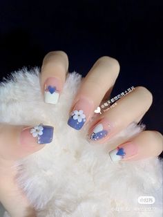 Stylish Nails Blue, Korean Nails Art, Smart Nails, Quick Nail Art, Fake Nails Designs