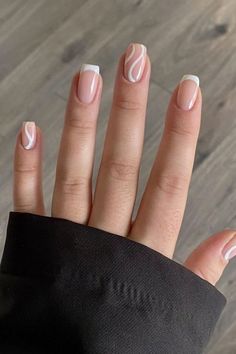 Subtle Nails, Colorful Nails, Simple Gel Nails, French Tip Acrylic Nails, Casual Nails, Work Nails, Classy Acrylic Nails, Soft Nails, Acrylic Nails Coffin Short