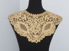 Gorgeous Large Antique Bobbin Lace collar dress front in ivory... Features an ornate dimensional floral motif with scrolls and greenery. Spans ~16.5 inches wide X 21 inches in length. Very nice vintage condition. I have not laundered this lovely gem. My linens are labors of love and I take great pride in offering the finest selection, condition and variety of unique and special pieces. I would be happy to answer questions. Thank you for shopping Forever Chic Textiles! 0001-010-22 Bertha Collar, Victorian Wedding Dress, Lace Dress Boho, Bib Collar, Crochet Collar, Metal Lace, Guipure Lace, Bobbin Lace, Antique Lace