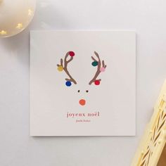 Envoyez vos vœux de bonheur d'une manière délicate avec la carte illustrée mettant en scène le renne le plus célèbre du Père Noël, Rudolph. Company Christmas Cards, Wedding Favor Gift Tags, Christmas Card Illustration, Birthday Table Decorations, Unicorn Wall Art, Christmas Card Inspiration, Christmas Labels, Personalised Christmas Cards