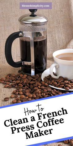 Enjoying your iced coffee recipes and espressos using your French press? Maintain this little buddy with these great tips and ideas of how to clen a French press coffee maker at home. Low Acid Coffee, Making Cold Brew Coffee, Ground Coffee Beans, Best Coffee Maker, Percolator Coffee, Cold Brew Coffee Maker