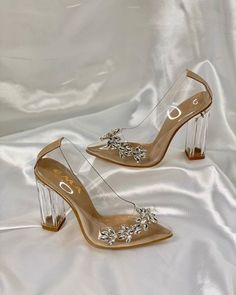 Diy Heels, Fashion Shoes Sandals, Elegant Heels, Stunning Shoes, Wedding Shoes Heels